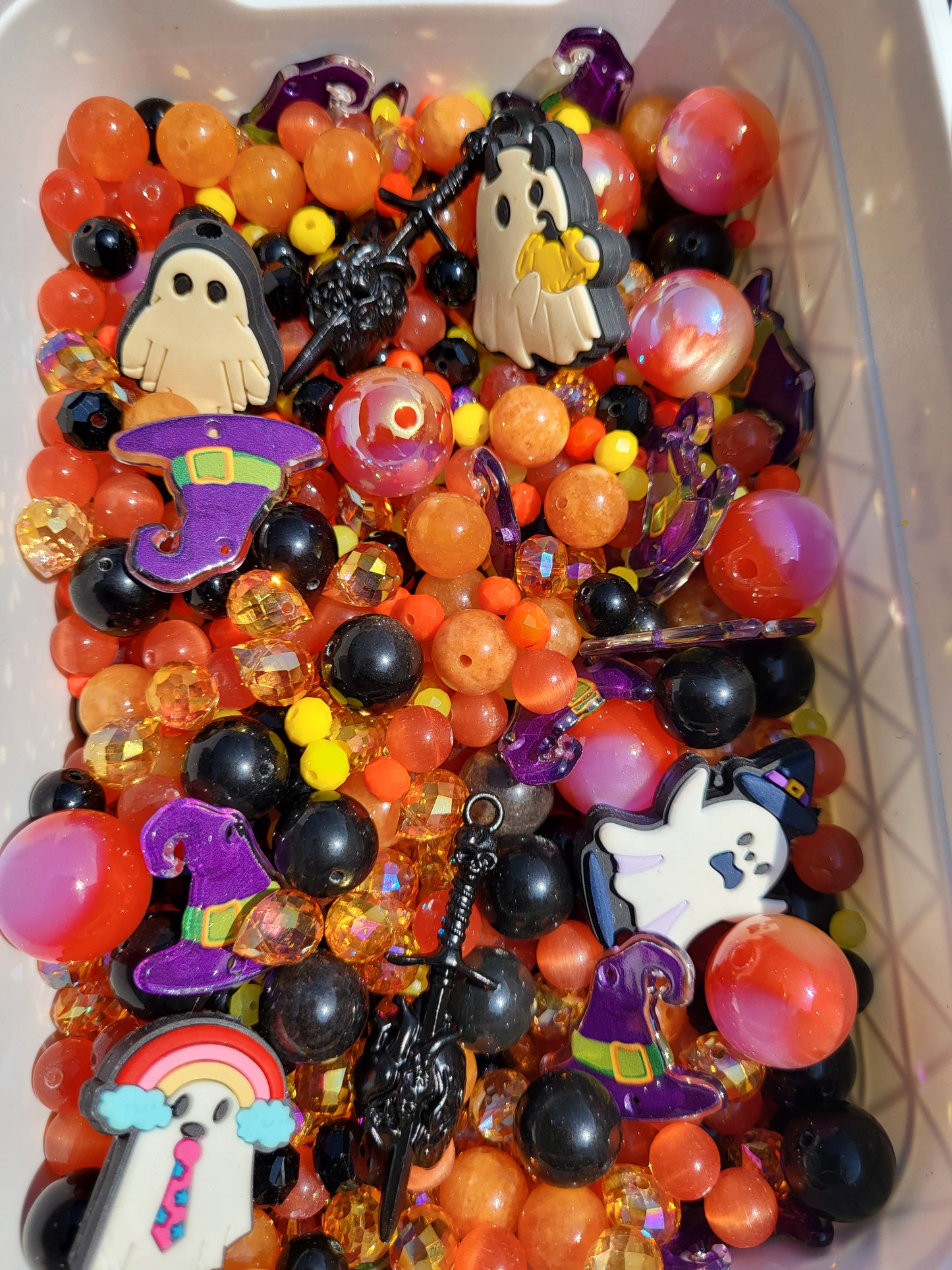 Live Bead scoops