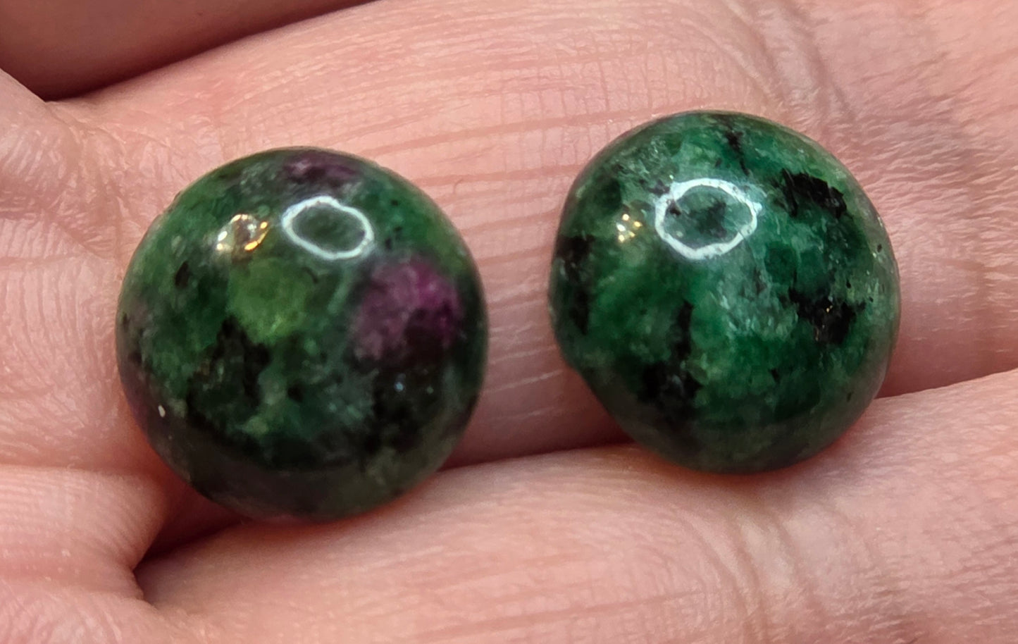Ruby zosite Gemstone Cabs